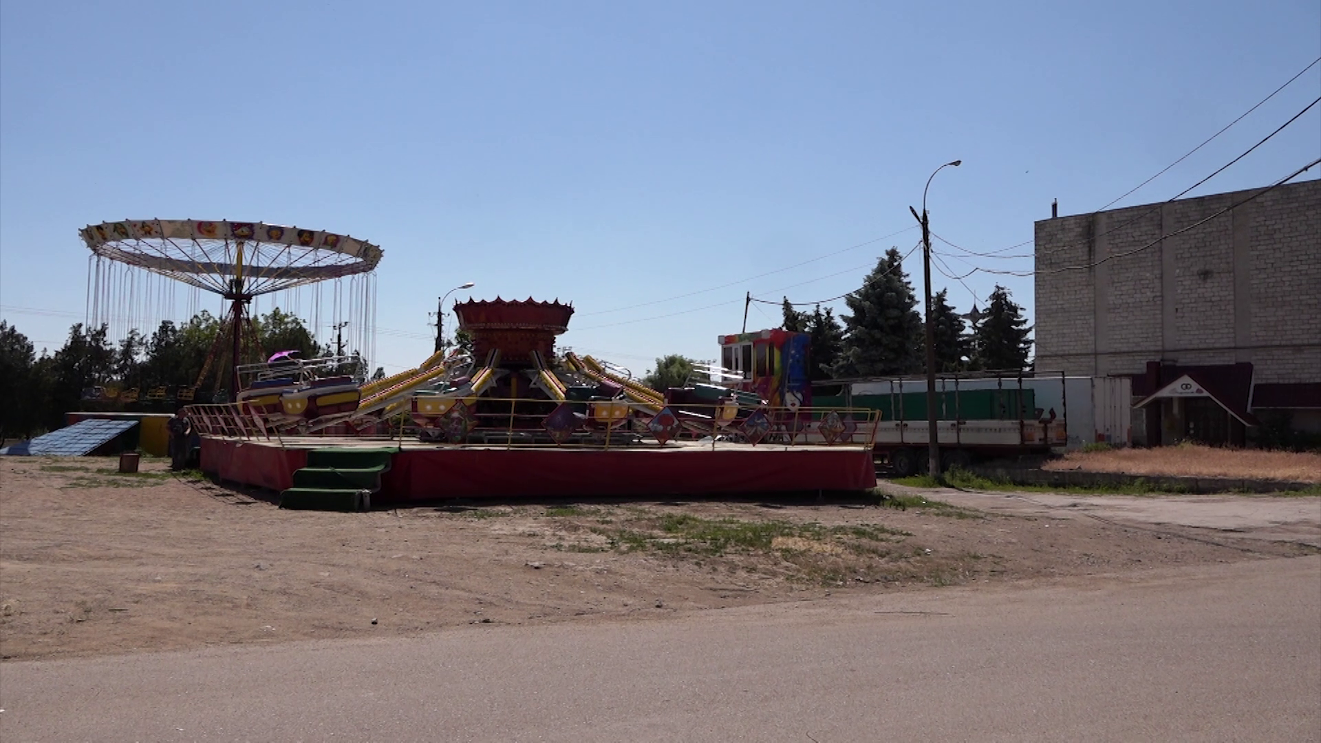 Salariu_mare_și_un_loc_de_muncă_aproape_de casă_Ceși_mai_doresc_candidații_moldoveni_LucruMD